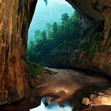 The Hang Son Doong Cave In Quang Binh Province Vietnam Beautiful