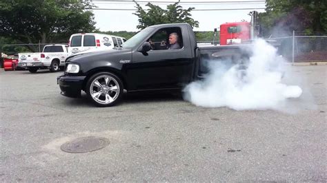 2001 Ford Lightning Burnout Youtube