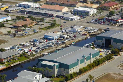 Dolphin Marina In Cape Coral Fl United States Marina Reviews Phone Number