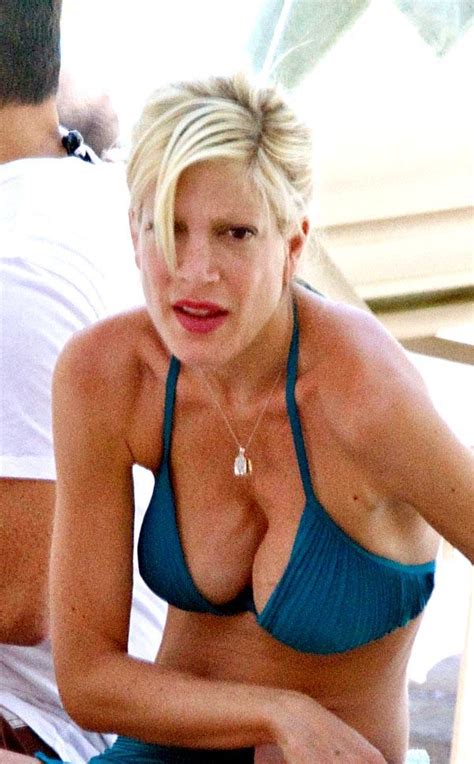 Nude Photos Of Tori Spelling New Nude Gallery And Porn Pictures