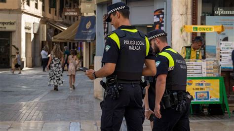 Mano Dura De La Policía Local De Málaga Impone Ya Cerca De 1000 Multas A Negocios De Hostelería