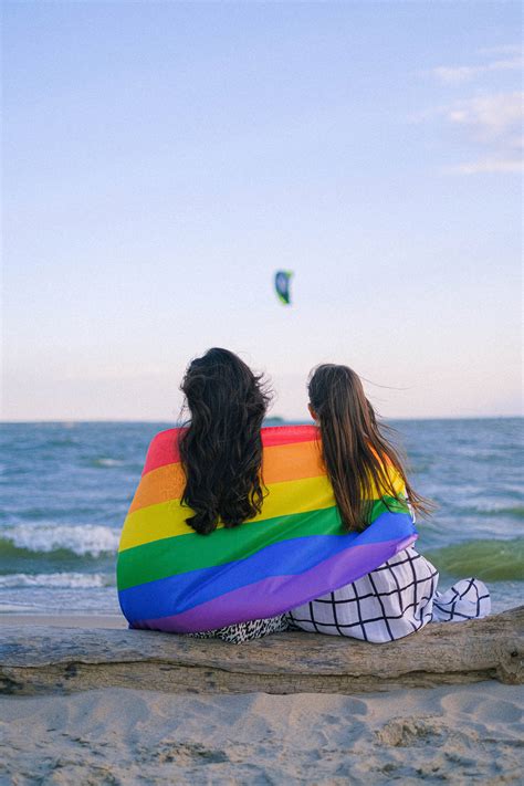 Download Lesbian Girl Couple On Beach Wallpaper