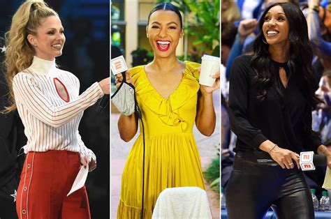 Espns Maria Taylor And More Stylish Female Sideline Reporters