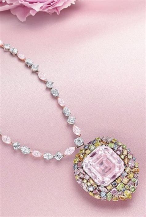 Pin de Planet Jewels em Diamond Necklaces Acessórios Joias Aneis
