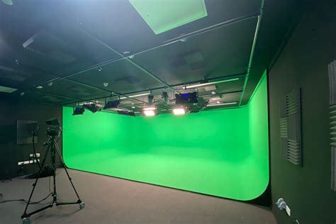Virtual Studio Sets For Green Screen Use