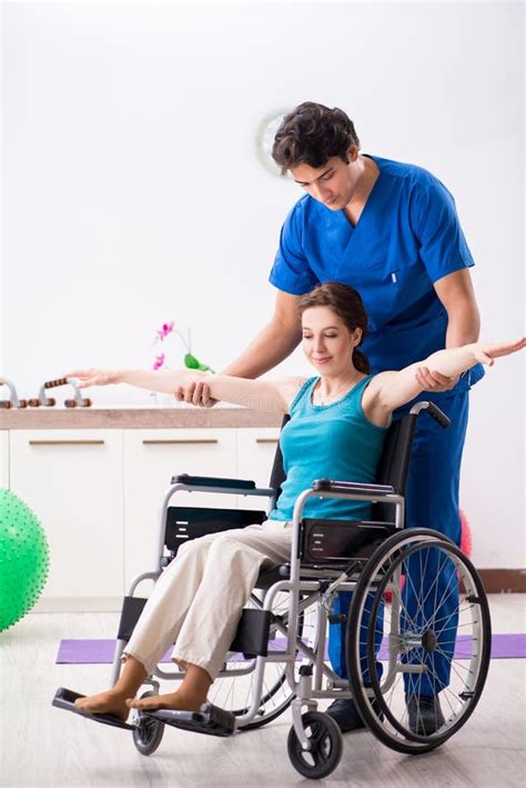 The Woman Recovering After Traffic Accident Stock Image Image Of Hospital Exercising 125566559