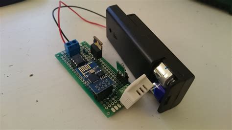 Battery Powered Esp8266 Iot Temperature Sensor Home Circuits