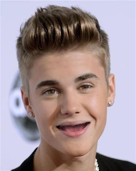 WTFunny Celebrities Without Teeth Pics