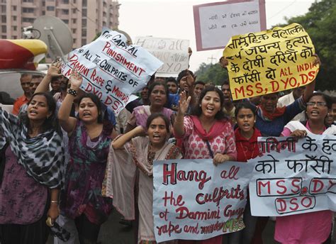 Inde : les victimes de viols brisent le tabou - Elle