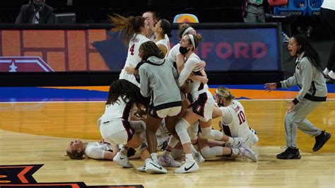 Stanford Beats Arizona Updates From Womens Ncaa Championship Game