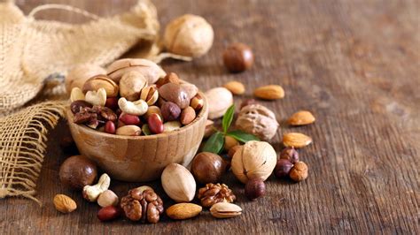 This Is The Right Way To Eat Dry Fruits In The Summer Healthshots