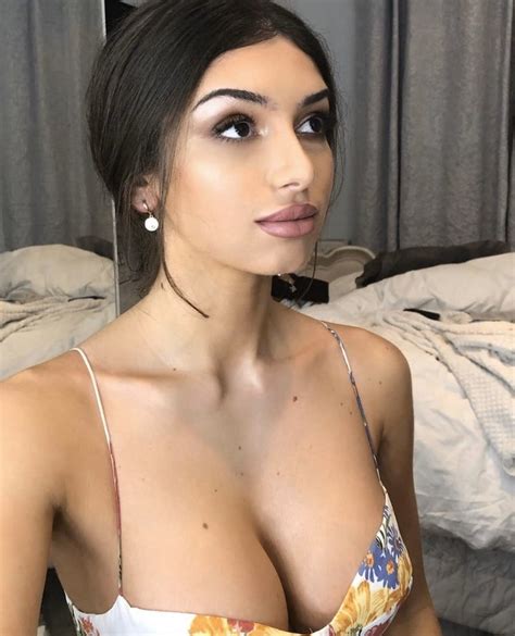 Mimi Elashiry Showing Her Beautiful Tits With Earrings