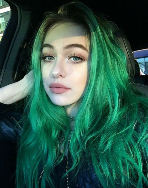 Pin By Izabella On Hairg O A L S Green Hair Dyed Hair Green Hair Girl