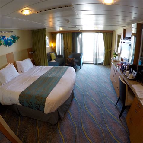 Junior Suite with Balcony, Cabin Category YU, Allure of the Seas