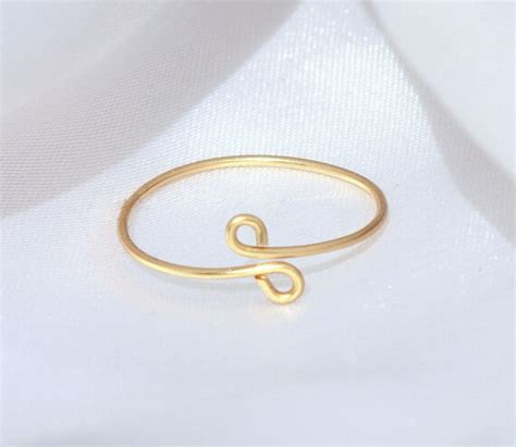 Gold Ring 14k Gold Filled Handmade Wire Ring Delicate Ring