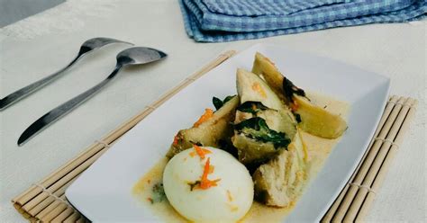Selain sayuran, pecel juga disajikan bersama lauk seperti tahu. 367 resep pecel sayur telur enak dan sederhana ala rumahan ...