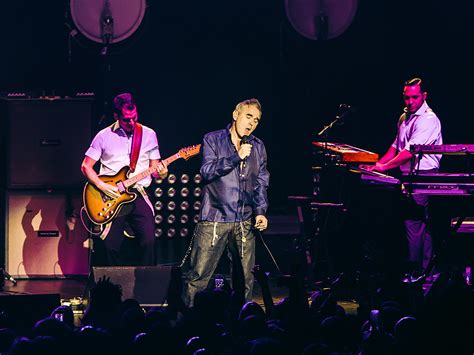 morrissey signs with capitol new album features iggy pop miley cyrus