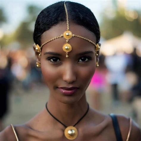 Fatima Rocking Ethiopian Headpiece Ethiopian Jewelry Ethiopian Beauty Beautiful Black Women