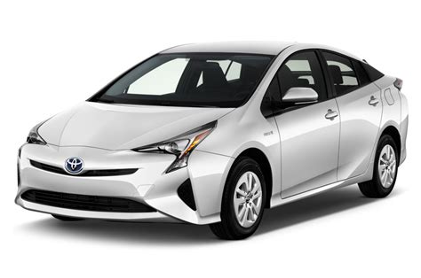 2016 Toyota Prius Reviews Research Prius Prices And Specs Motortrend