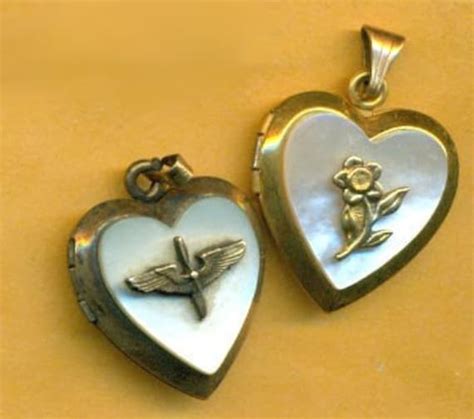 vintage wwii sweetheart jewelry lockets two different styles