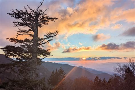 12 Best Blue Ridge Parkway Overlooks For Beautiful Sunsets Blue Ridge