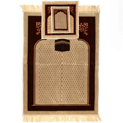 Islamic Prayer Rug Velvet Sajadah With Kaaba And Mihrab Design For