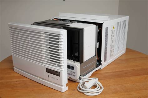 Friedrich air conditioner review image source: The Best Window Air Conditioners of 2021 - Reviews by Your ...