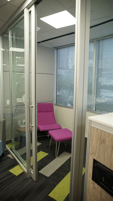 Movable Walls Are Disrupting Office Design Collaborative Office Interiors