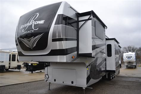2020 Riverstone 39fkth Fifth Wheel By Forest River On Sale Rvn16159