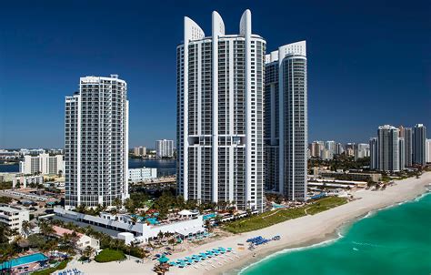 Sunny Isles Beach Fl Hotels Trump International Beach Resort Luxury
