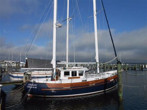 Grp hull, deck and superstructure, anti slip on the decks. Motorsailer (Sail) Fisher boats for sale - boats.com