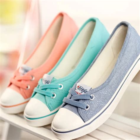 New 2017 Spring And Summer Women Flats Canvas Shoes Womens Casual Shoes