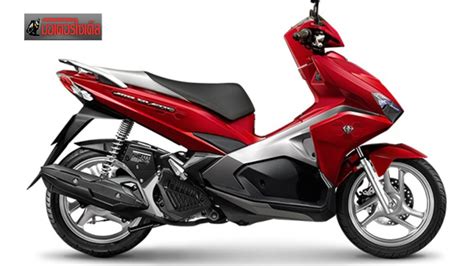 Honda air blade 150 abs 2020 honda has the air blade 2020 with 2 versions, additional engine 150, abs brake, lcd watch, and many other superficial changes. Honda Air Blade 125 2016 แรงขึ้น ประหยัดขึ้น เบาขึ้น - YouTube