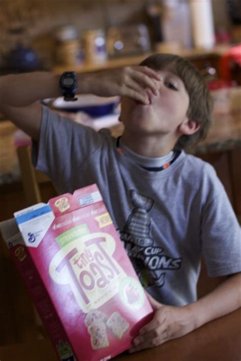Easy Breakfast Ideas For Teens And Tweens Staying Close To Home
