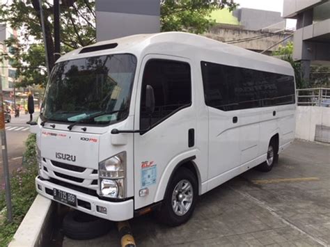Gambar tentang 10 Rental Mobil Ponorogo murah 24jam lepas kunci Sewa ELF 