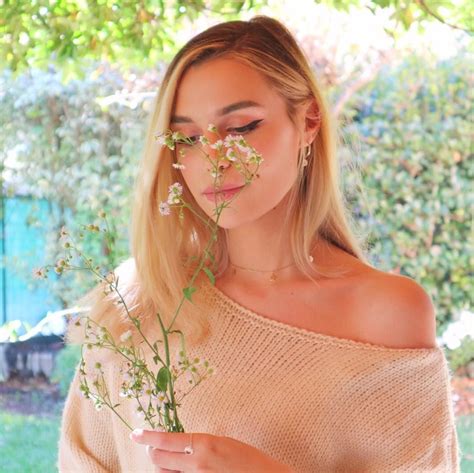 Marzia Bisognin Flowers Literally Her Most Beautiful Photo Marzia