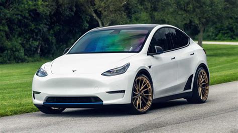 Submitted 1 day ago by larryj1948. Tesla Model Y Looks Quite Bold On Gold Vossen Wheels