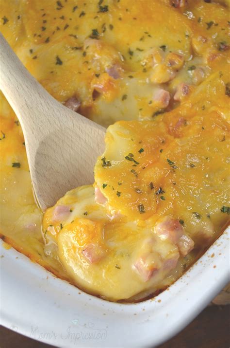 Easy Cheesy Scalloped Potatoes And Ham Recipe A Mom S Impression