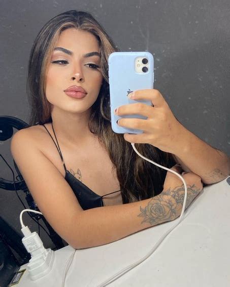 sophia barclay the trans influencer who claims to have been involved in neymar s no holds