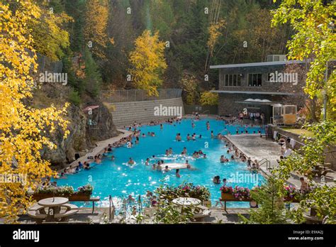 Piscina De Aguas Termales Radium Hot Springs Parque Nacional De