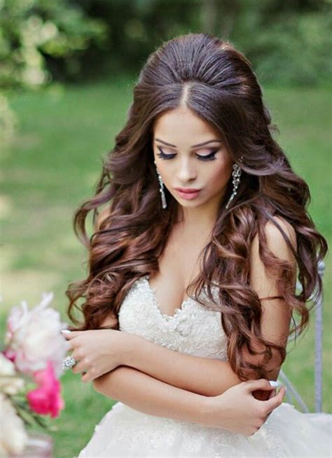 Pin By Rose Blunt On Wedding Hair And Makeup Wedding Hair And Makeup Flower Crown Hairstyle