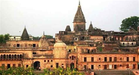 8 Best Tourist Places In Ayodhya City Of Ghats Temples Images
