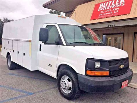 Chevrolet Express 4500 Kuv 2009 Utility Service Trucks