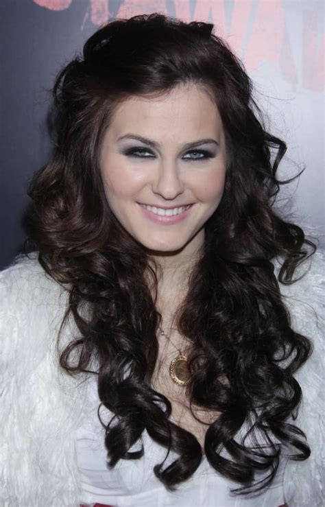 Healthy long hair routine for coarse thick hair. Fifteen Elegant Wavy Hairstyles 2020 - SheIdeas