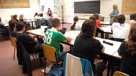 Chi Rallenta Davvero La Scuola La Lezione Frontale Non Gli Alunni