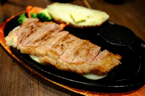 Japanese Steak Japanese Steak At Watami Casual Japanese Re Flickr