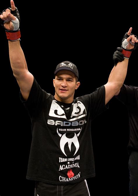 Santos is the core city of baixada santista, a coastal metropolitan area with 1.6 million people, and contains the most important port in south america. WWE Junior Dos Santos