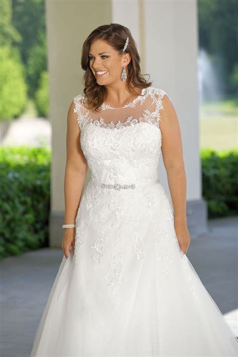 Dieser pinnwand folgen 274 nutzer auf pinterest. Pin auf Ladybird PlusSize Collectie 2018