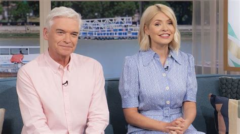 Holly Willoughby Breaks Silence On Phillip Schofields Exit As She