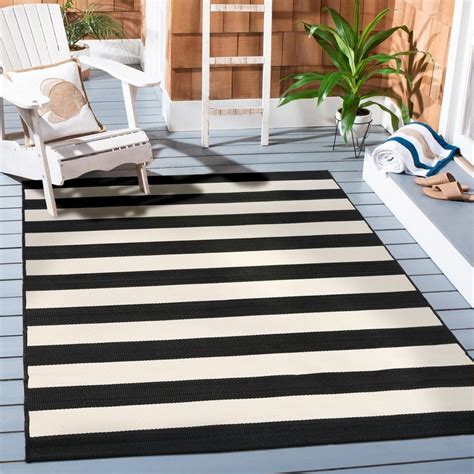 Better Homes And Gardens 6 X 9 Black And White Striped Outdoor Rug